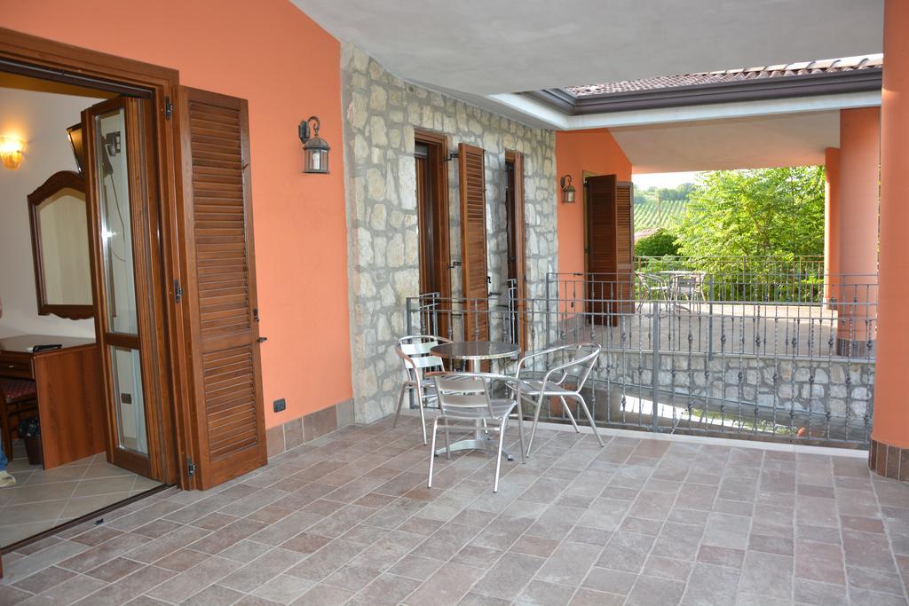 Pinus Rooms Benevento Exteriör bild