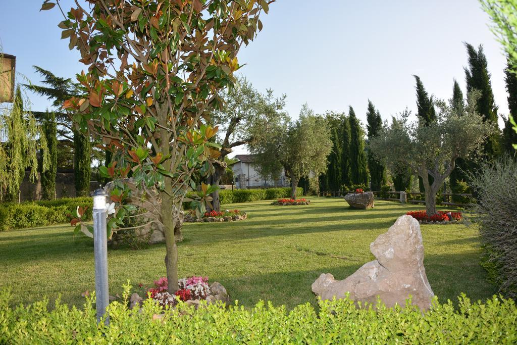 Pinus Rooms Benevento Exteriör bild