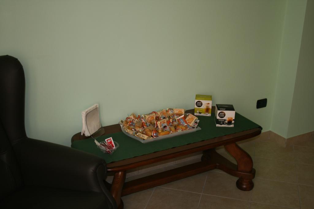 Pinus Rooms Benevento Exteriör bild